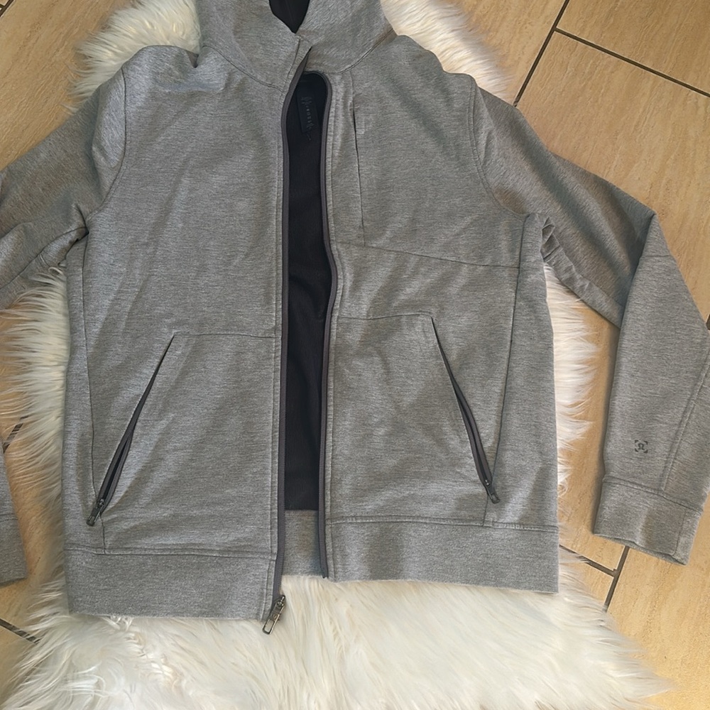 Lululemon Men’s Front Zip Jacket/ Sweater - Picture 3 of 9